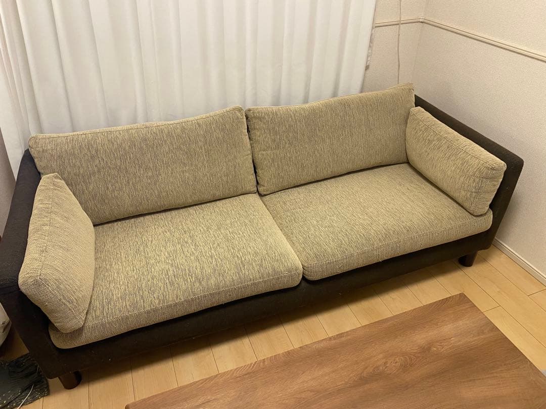 北欧デザイン 3人掛けソファ｜状態良好