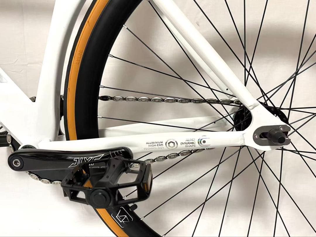 新品・未使用JIXFピストバイクFIXED GEARホワイトフロントブレーキ付