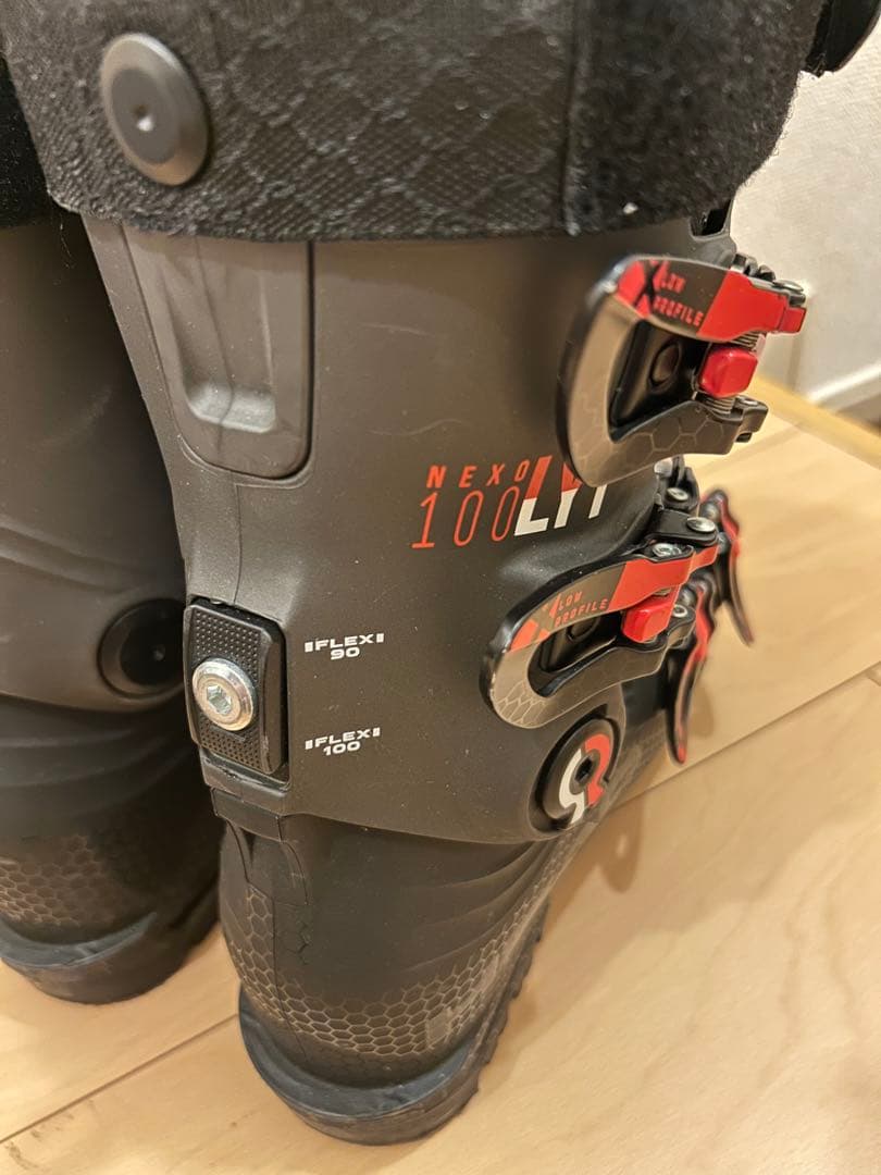 HEAD NEXO LYT 100 スキーブーツ 24.0〜24.5cm