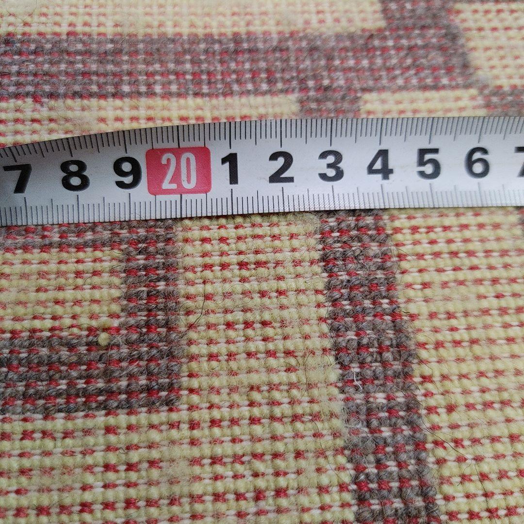 ペルシャ絨毯　新品　シルク（ビスコース）機械織り 305x204 高級品