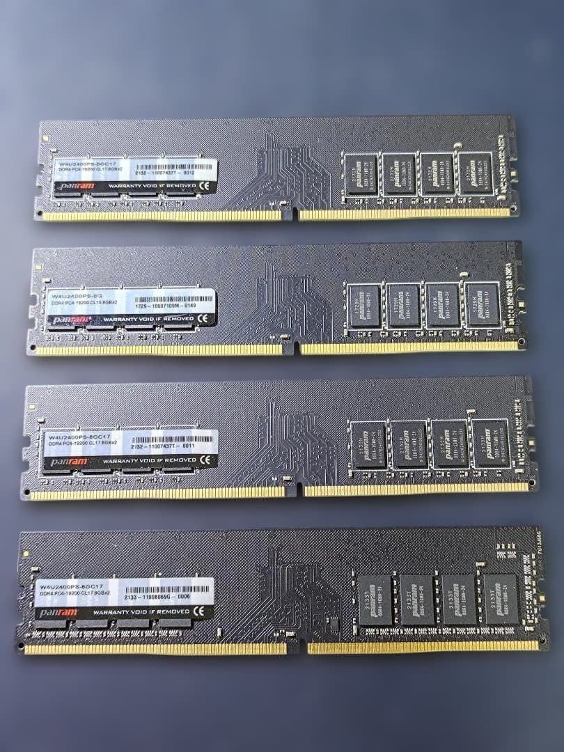 Panram W4U2400PS-8GC17 8GB ×４
