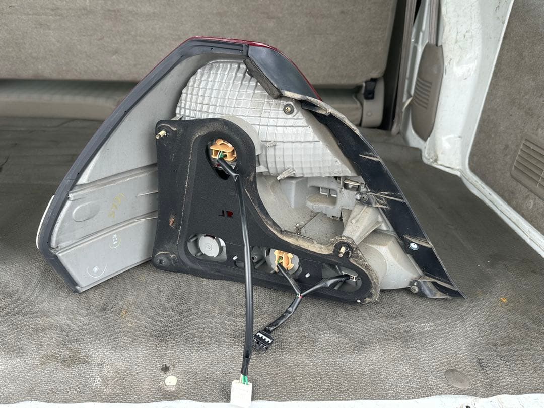 トヨタ　マークⅡ JZX110 テールレンズ　テールランプ　前期　純正　左右