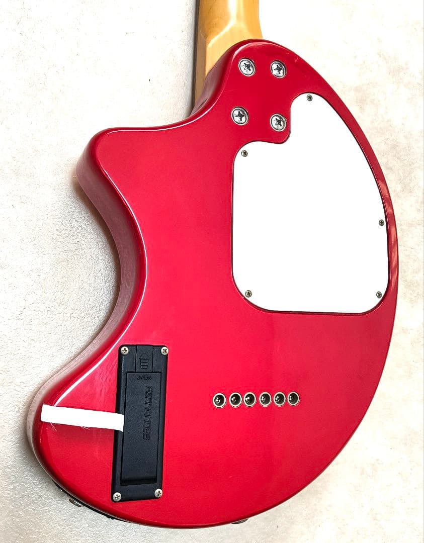 【美品】ZO-3 レッド アンプ内蔵ミニギター ヘッドフォン利用可能！！