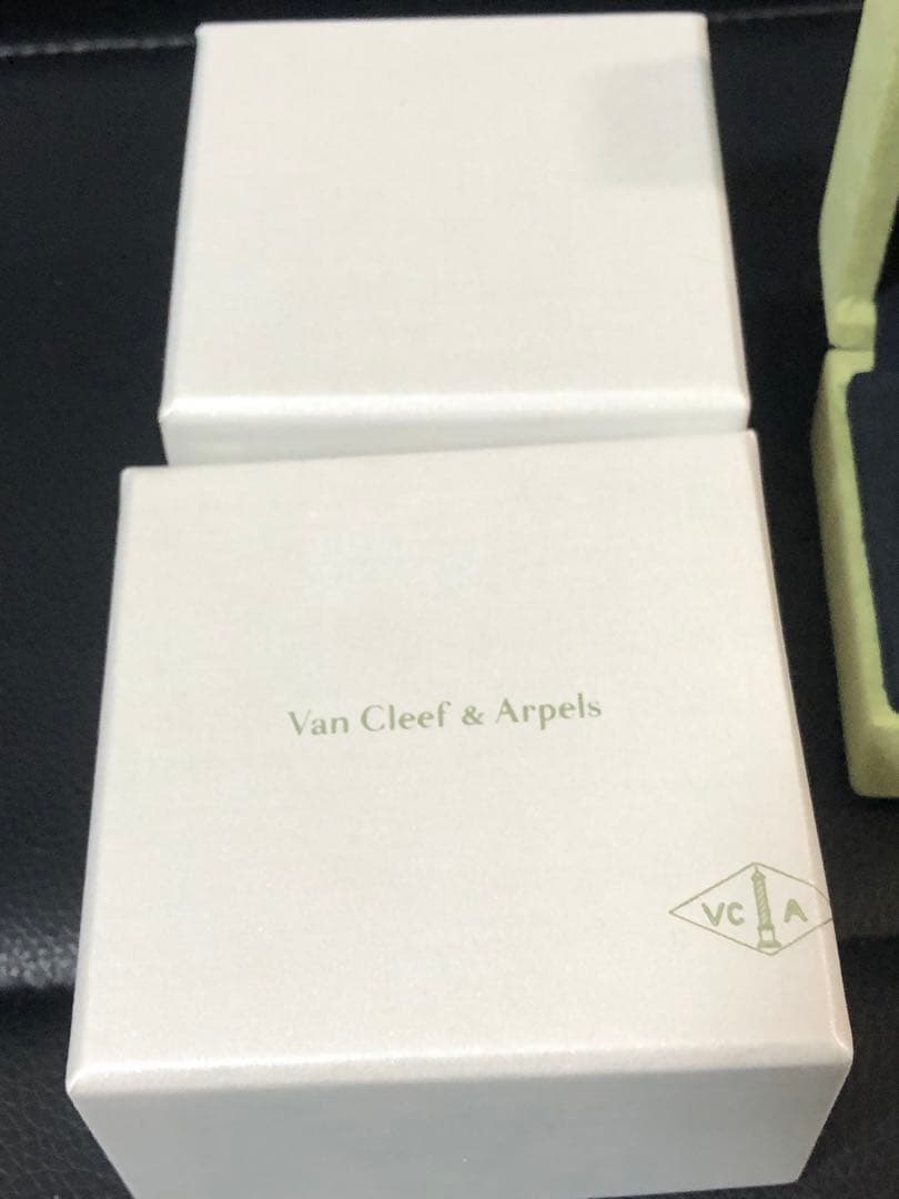 ヴァンクリーフ&アーペル　リングケース