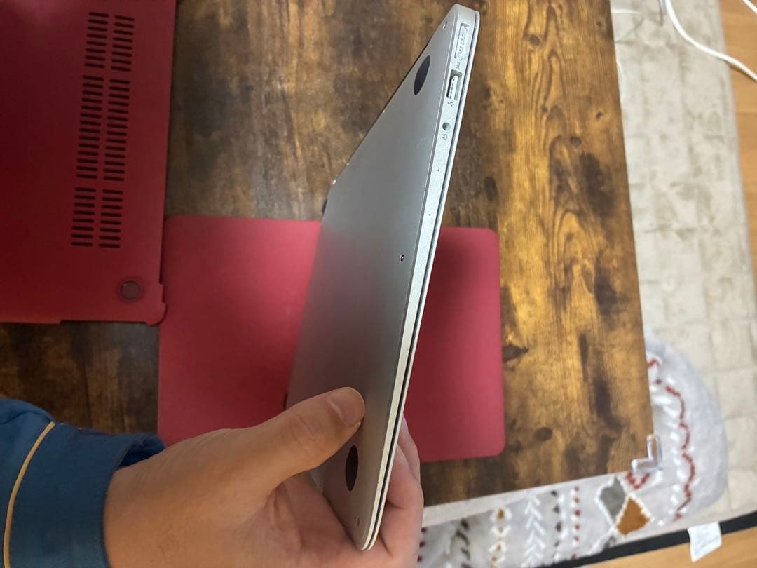 【美品】MacBook Air 2017 13インチ / 充放電171回