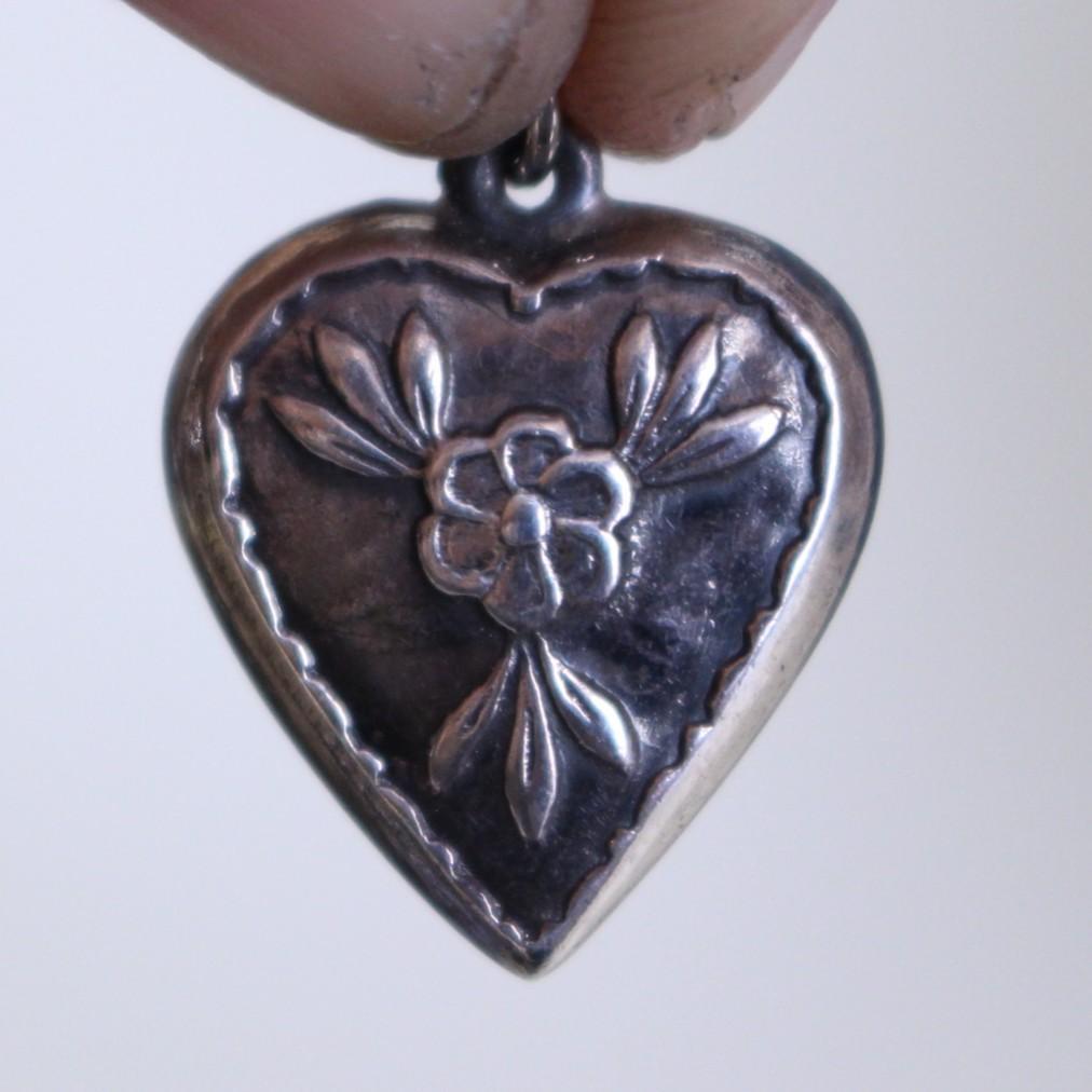 40s　スウィートハートジュエリー　WW2　シルバー　チャーム　一輪　勿忘草