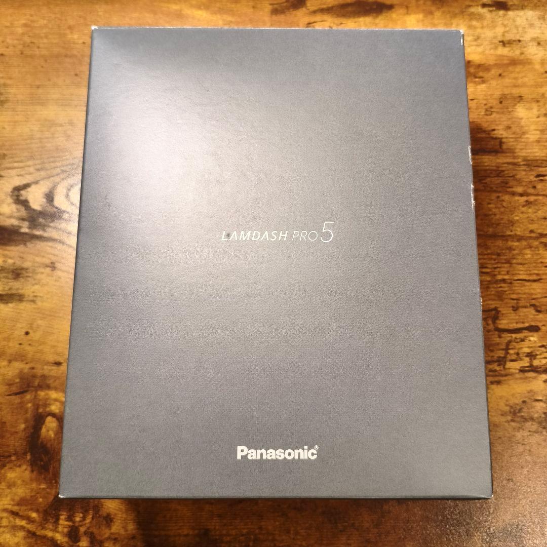 PanasonicラムダッシュPRO5 5枚刃電気シェーバー ES-LV7W-K