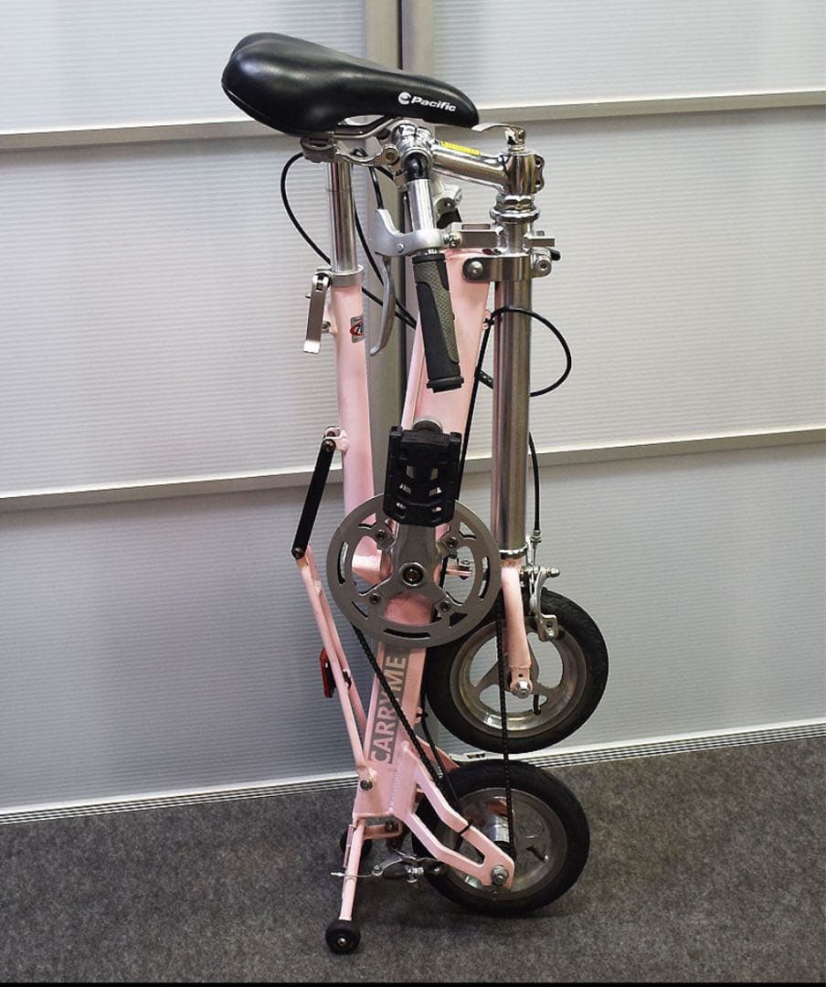 連休値引き兵庫県神戸市よりCARRY ME Pacific 折り畳み自転車です。