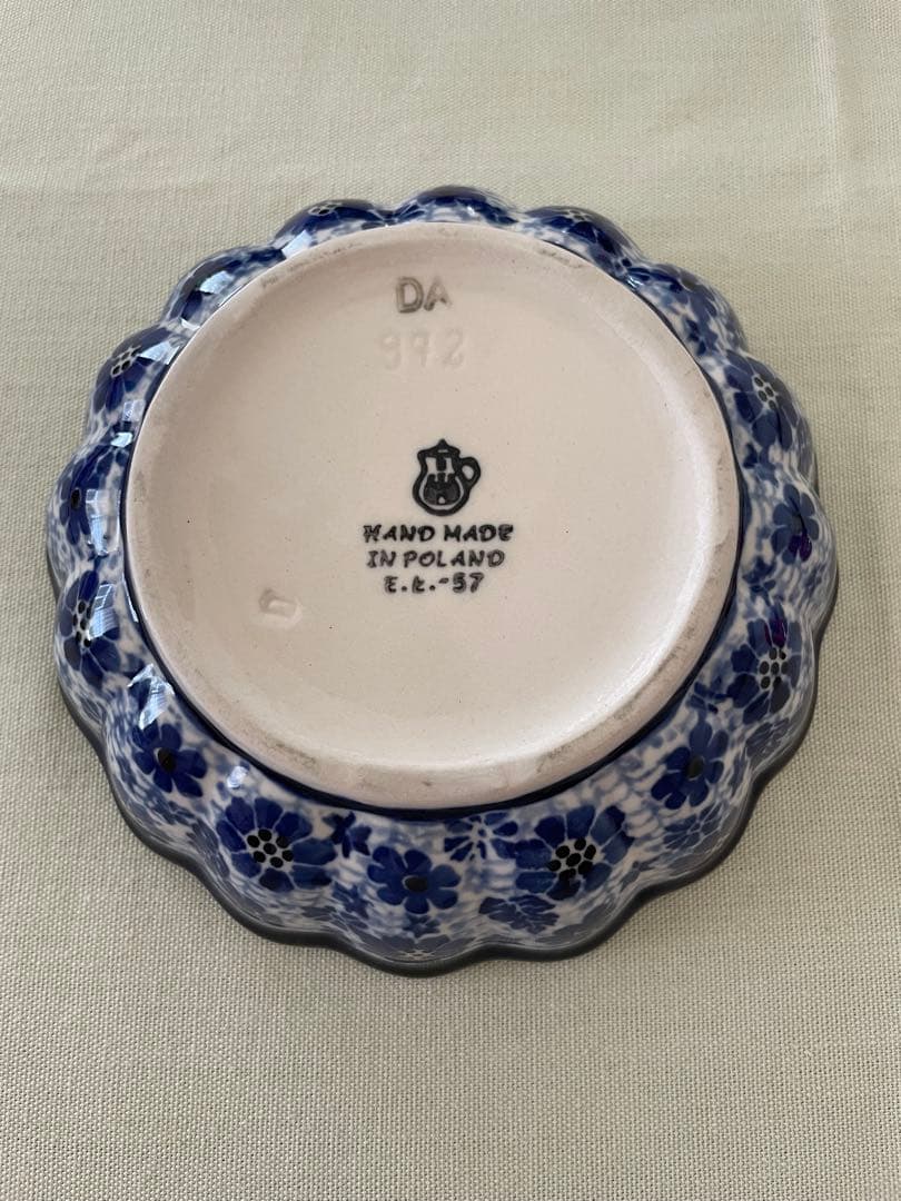 ポーランド食器　波型ボウル　4枚