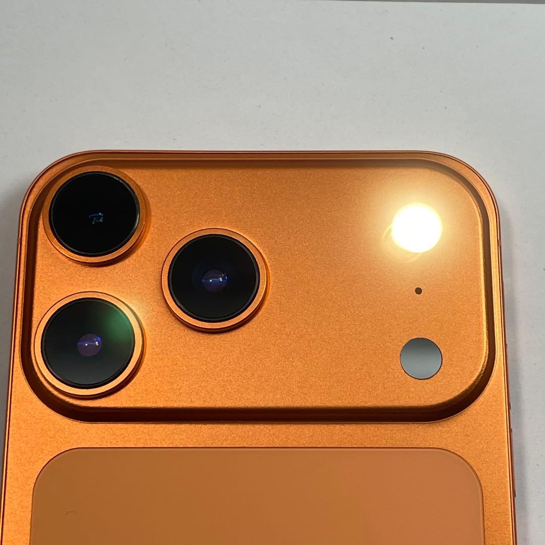 iPhone 11 64GB 17 Proカスタム SIMフリー