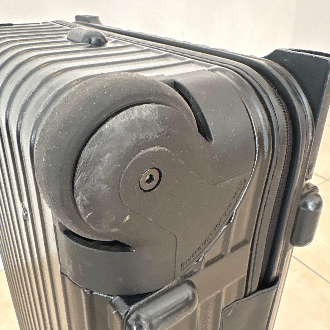 リモワ　キャリーケース