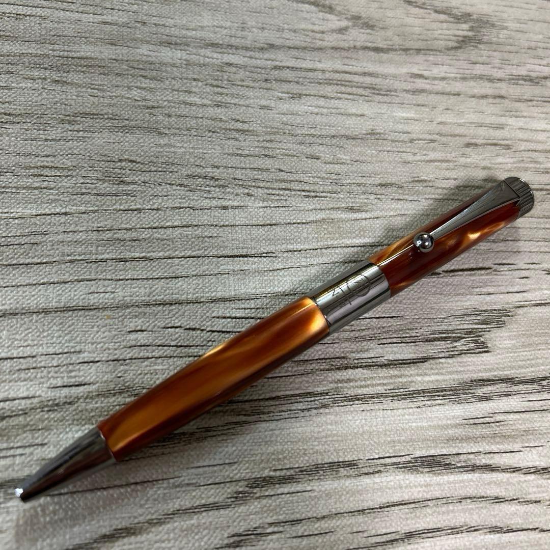 Romeo NO.3 イタリアンアンバー　細軸