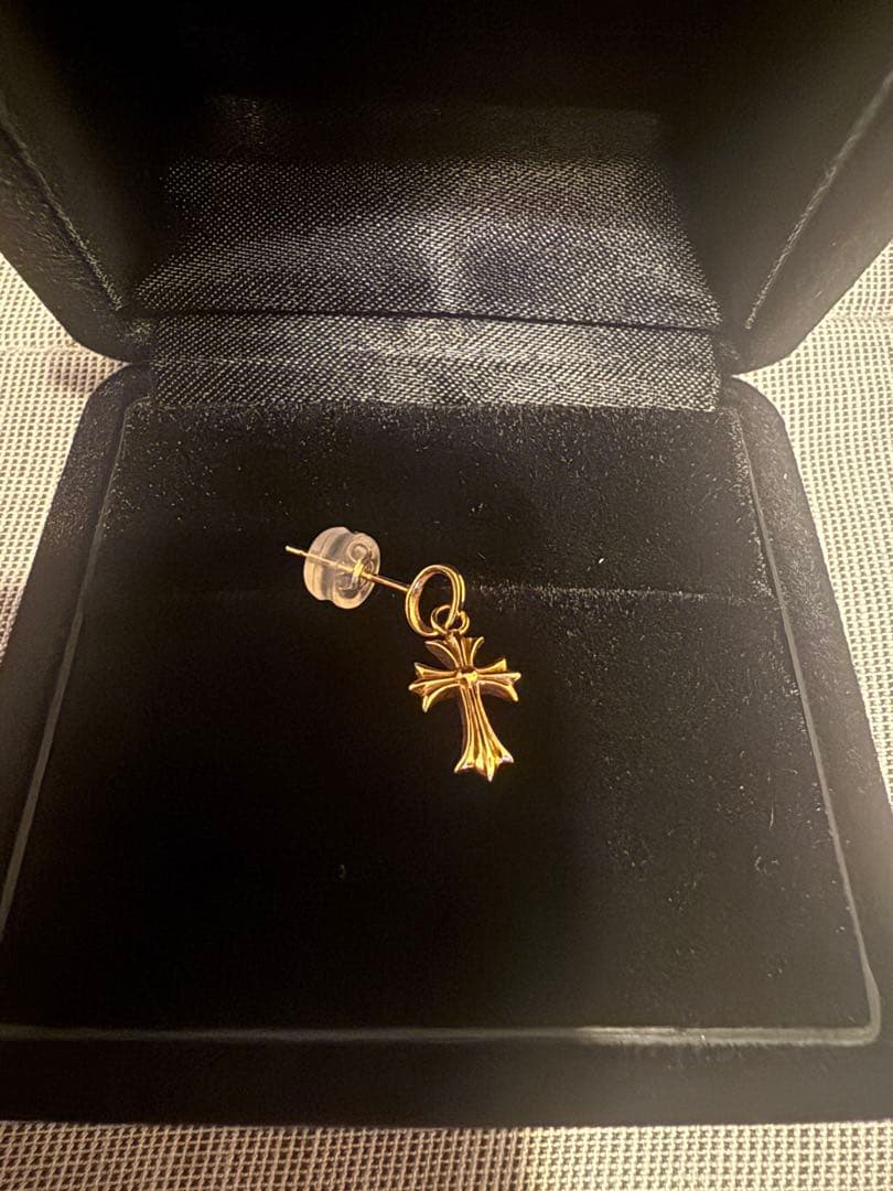 K18イエローゴールド　ピアス