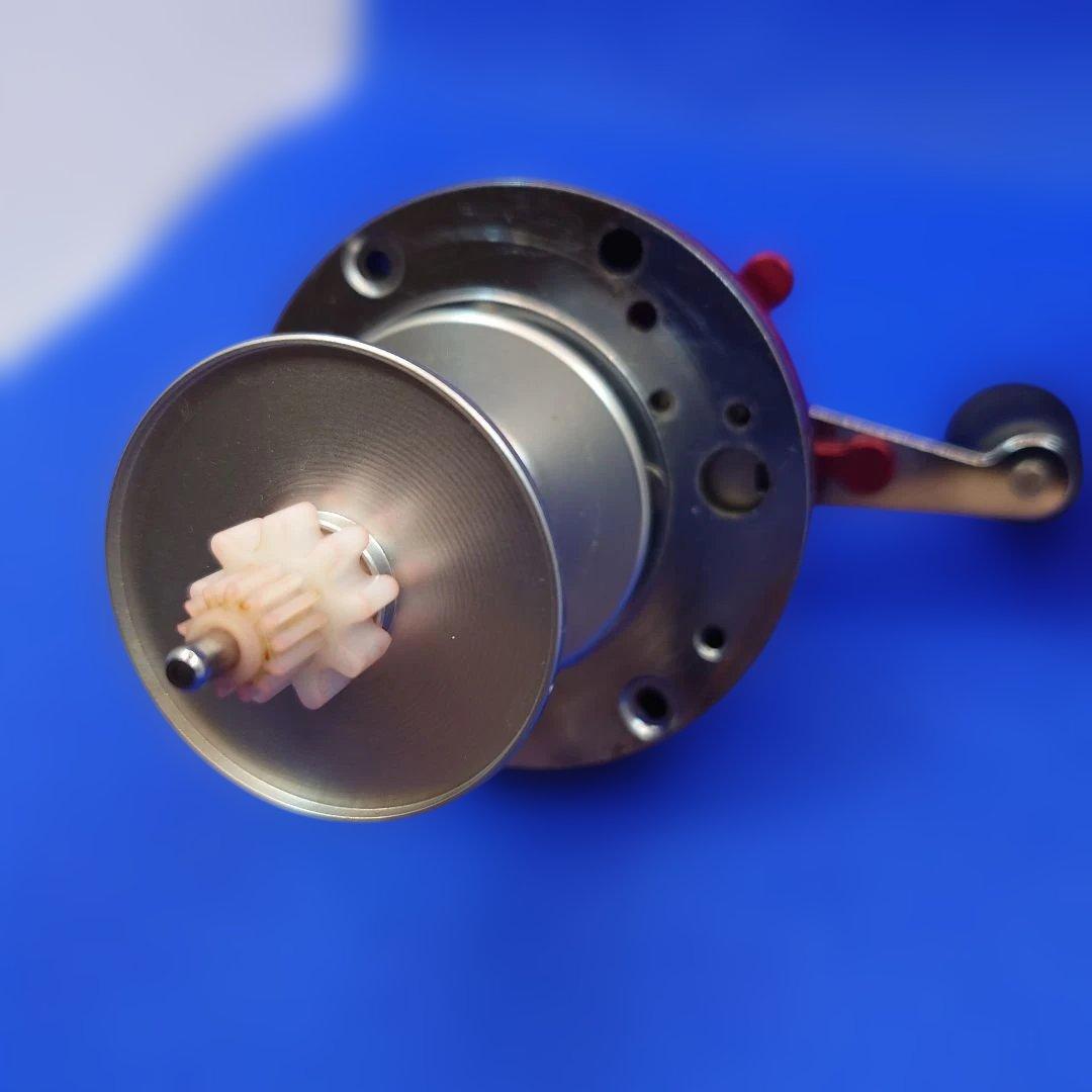 リール ABU Ambassadeur 5500C Red