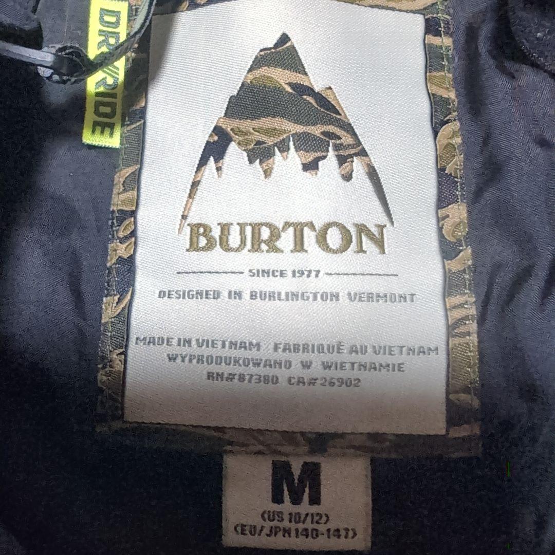 コジローBURTONビブパンツ