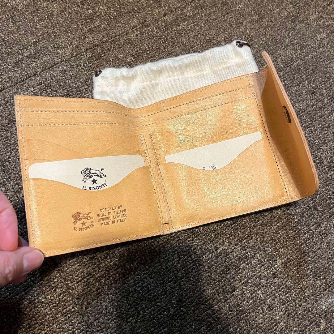 【新品】IL BISONTE 二つ折り財布