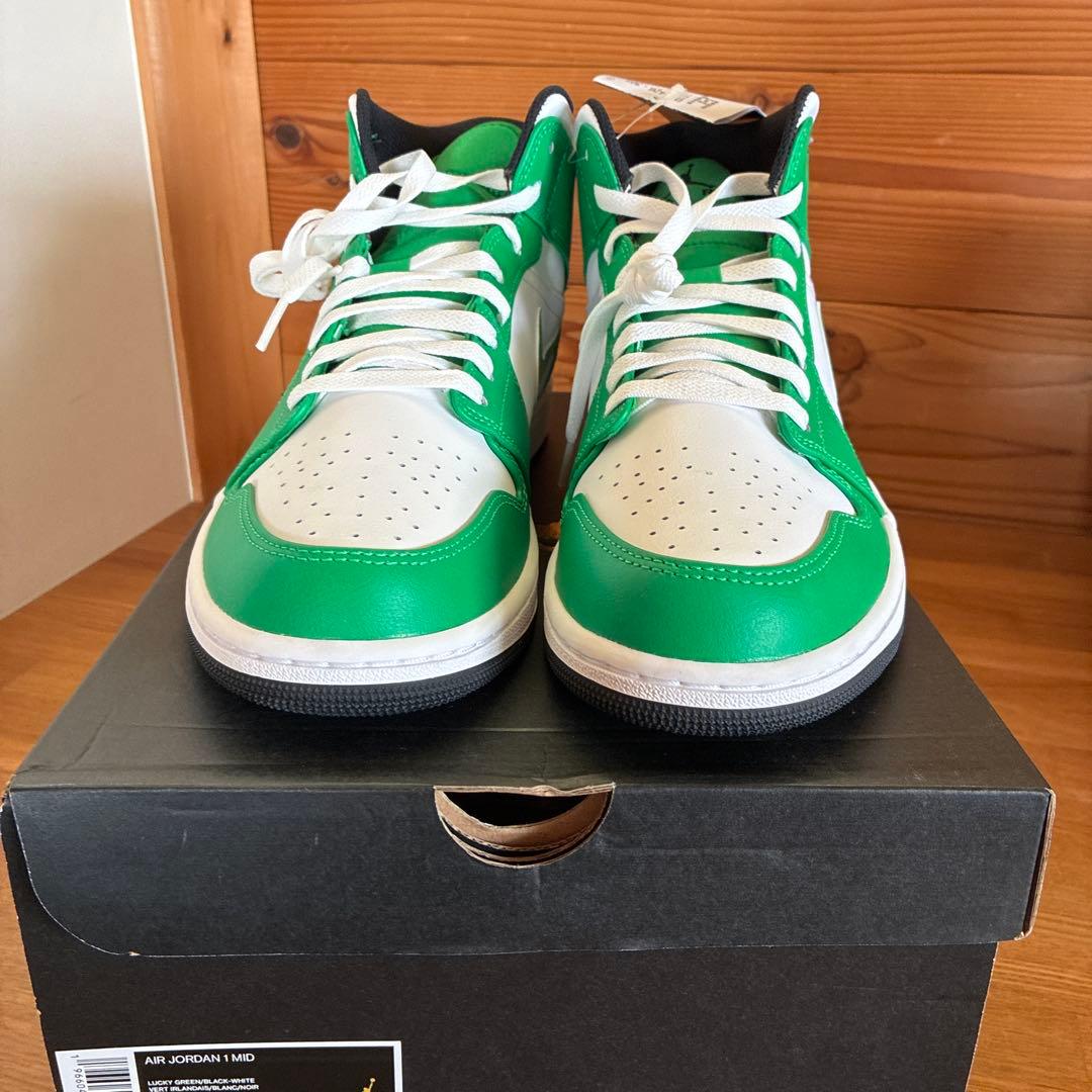 ツ*ツ様 NIKE AIR JORDAN 1 MID 新品未使用　DQ8426