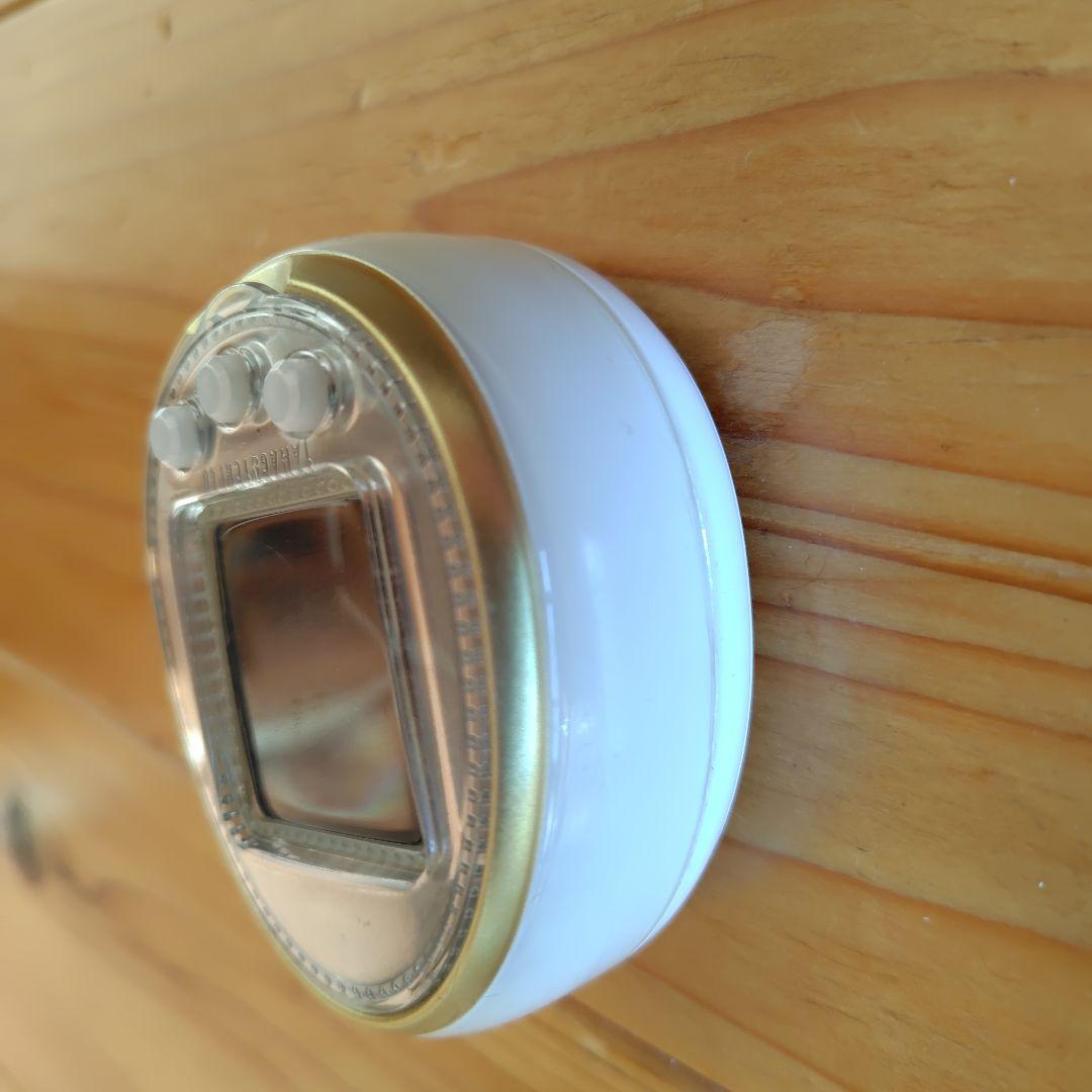 たまごっち 4U ホワイト 取扱説明書あり Tamagotchi 4U