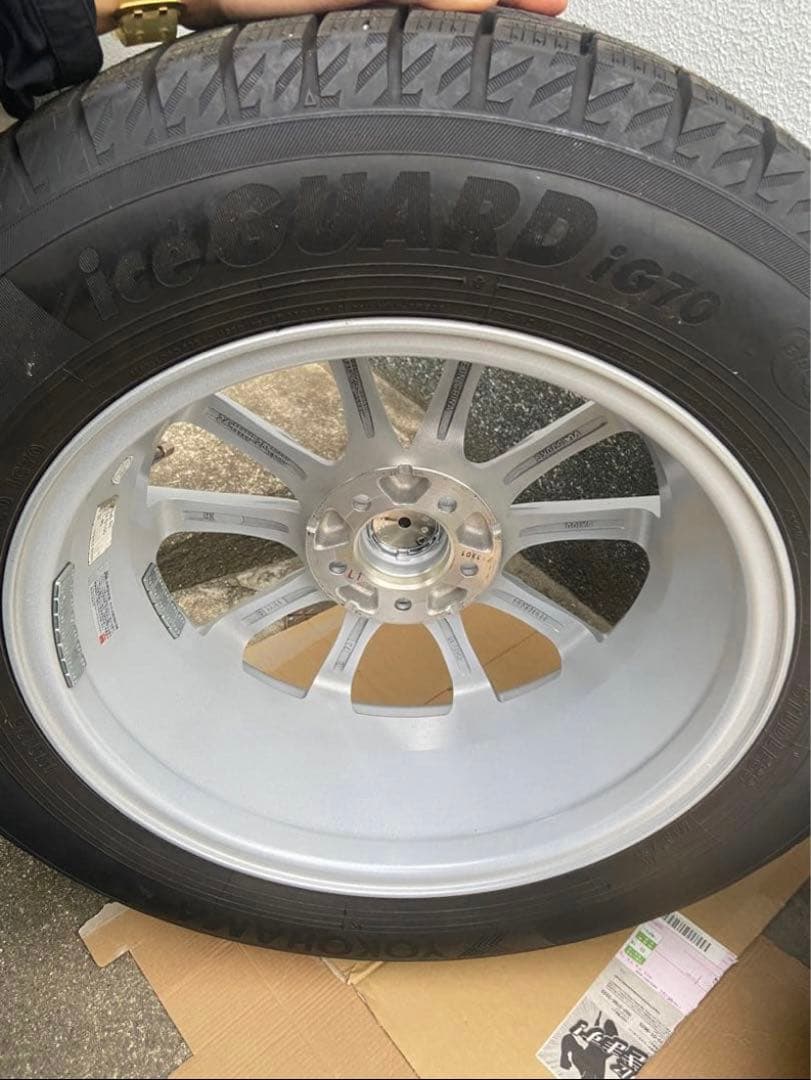COCO品極美品ヨコハマ アイスガードIG70 195/65R16