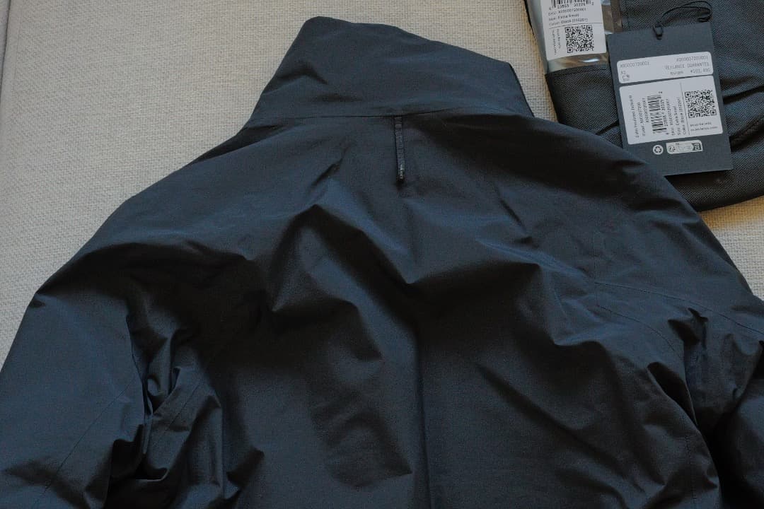 Veilance Euler IS Coat XS black アークテリクス
