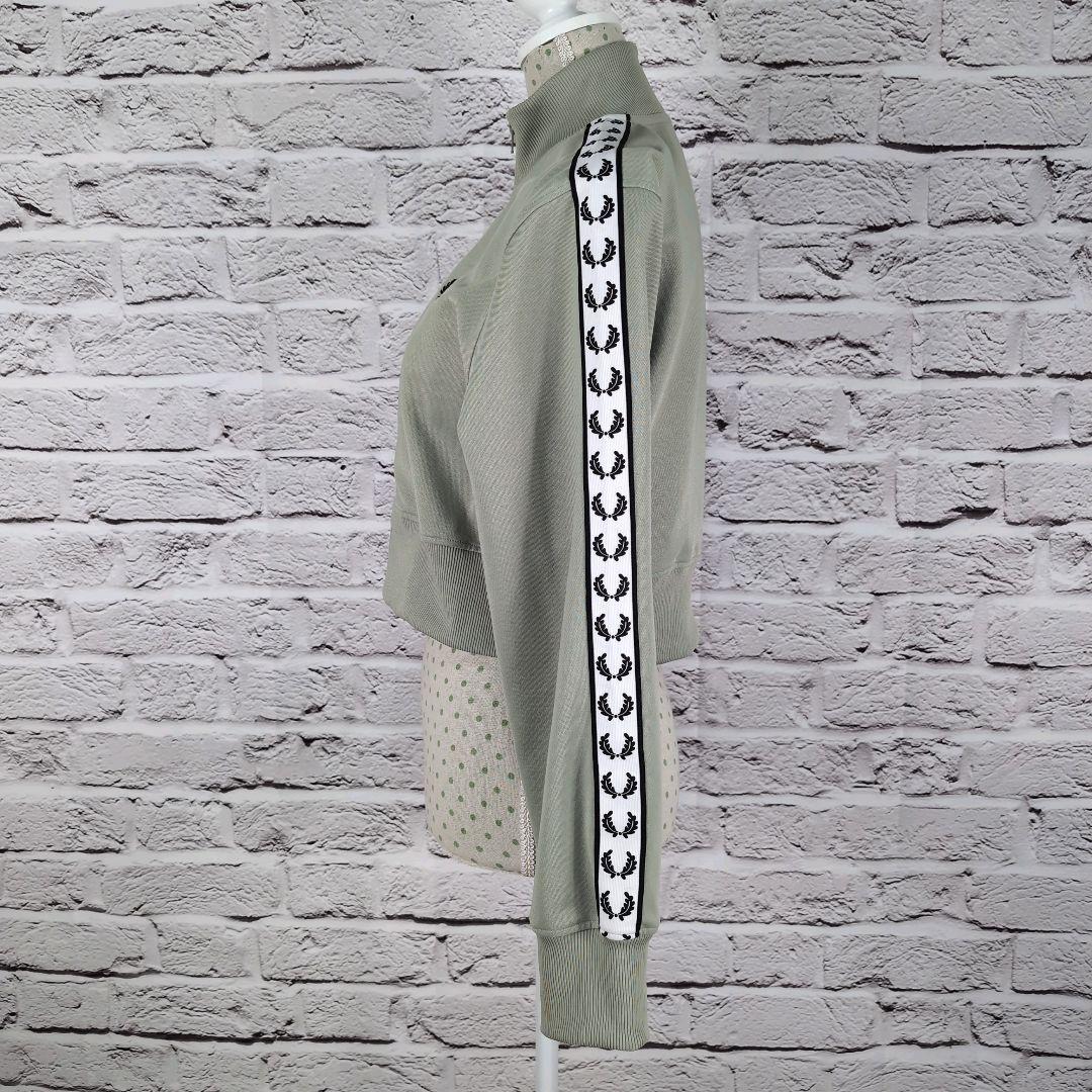 フレッドペリー クロップドトラックジャケット Ｍ オリーブ ポルトガル製