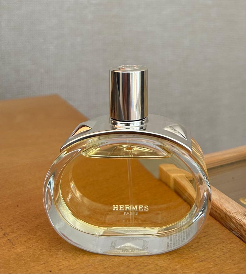 エルメス　バレニア　香水 60㎖オーバルボトル