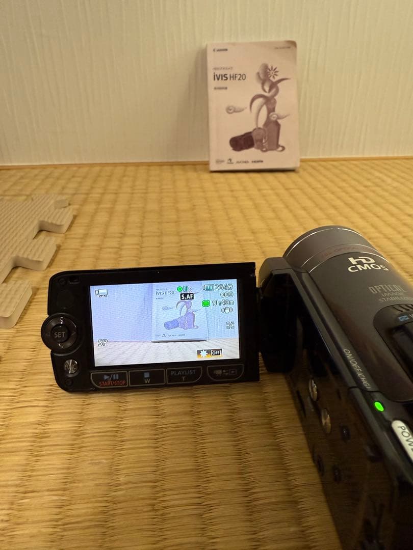 Canon ビデオカメラ　HF20 2009年モデル