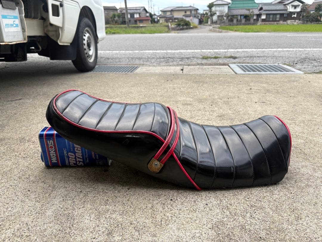 XJR400 4HM エナメルタックロールシート