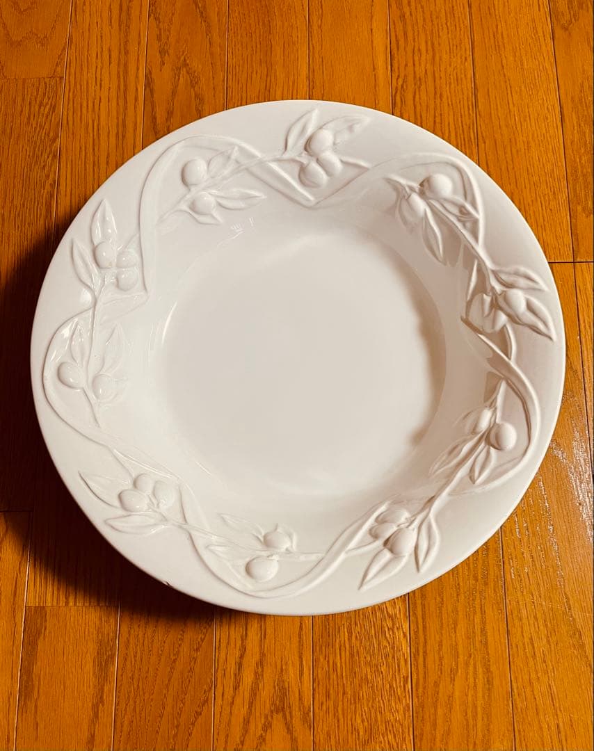 I PATRIZI ホワイトプレート 約37.5cm
