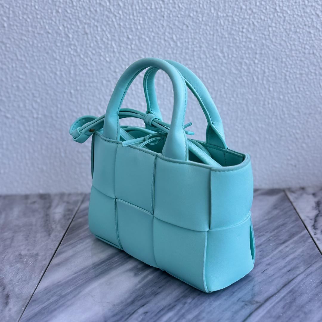 ボッテガヴェネタ キャンディーアルコトート イントレチャート ショルダーバッグ