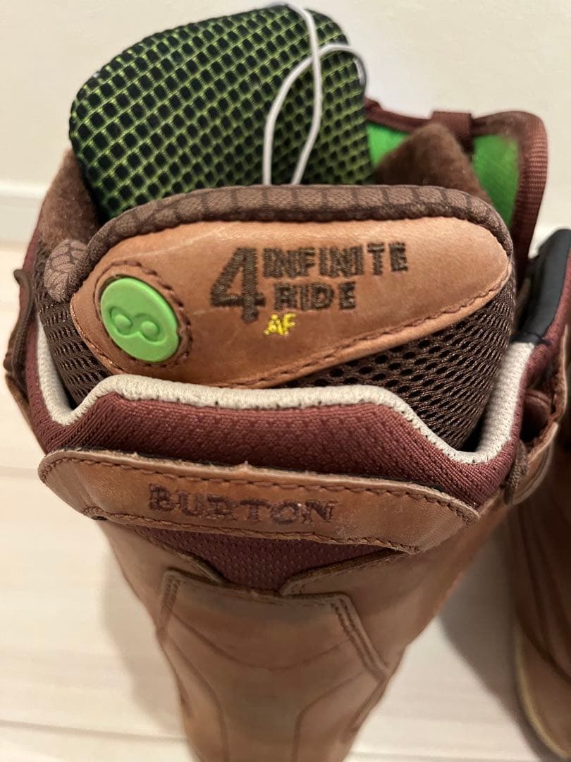 BURTON　スノーボードブーツ　ION　レザー　REDWING　25