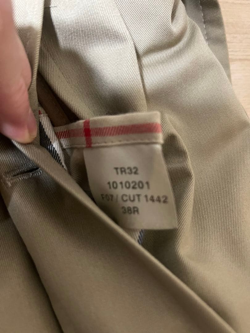 服*離様 『美品』　バーバリーロンドン　トレンチコート　ベージュ