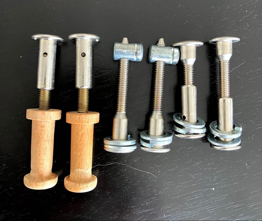 manmaruキシル　机　XYL　無垢ひのき　４本脚　Mサイズ