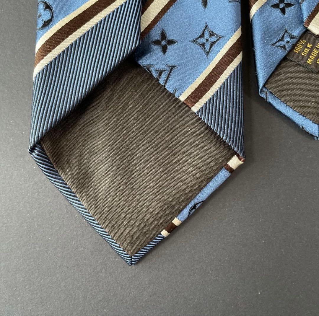Louis Vuitton ブルーネクタイ