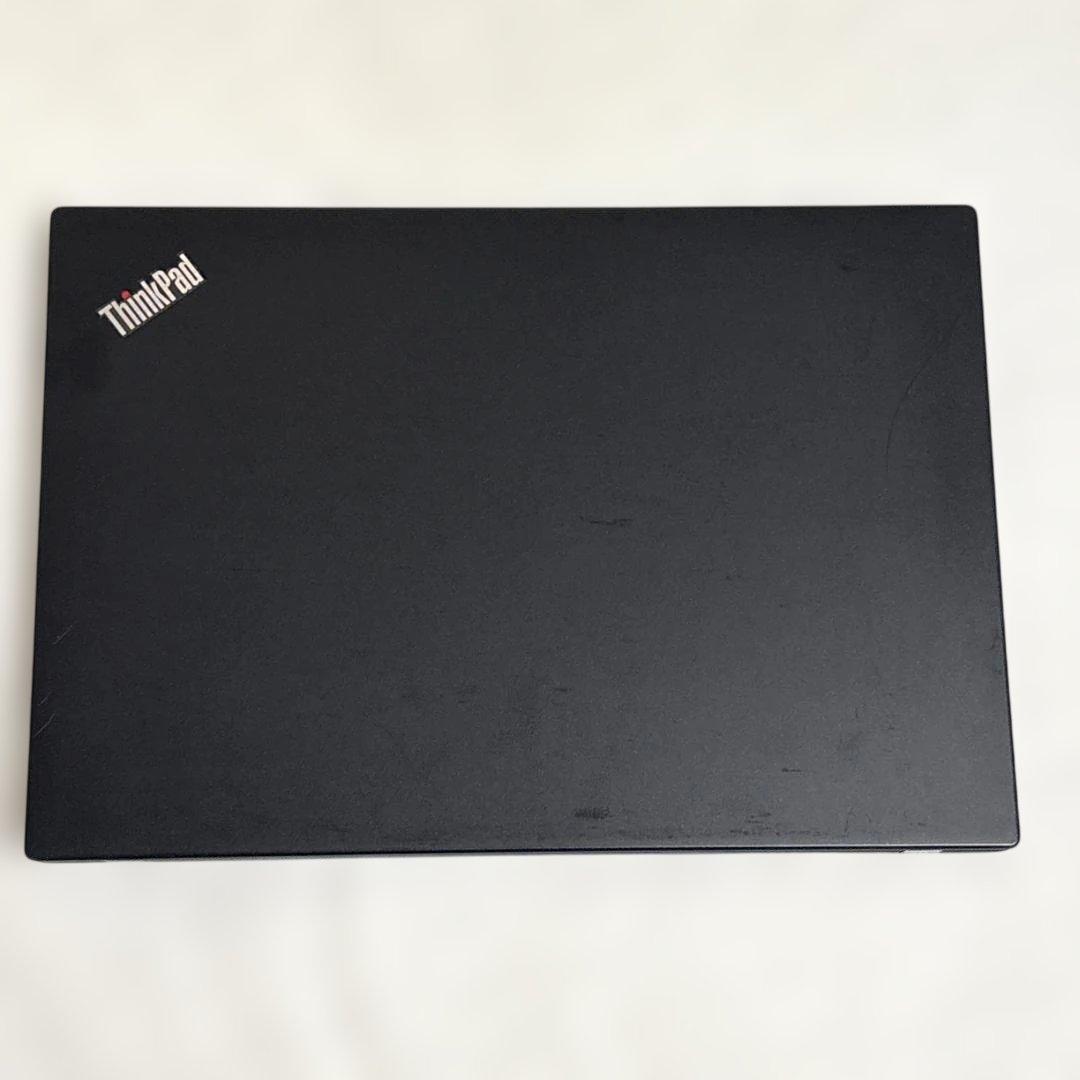 バッテリー良好！ThinkPad Ryzen 5/16GB SSD256GB