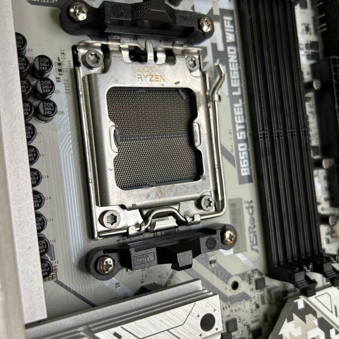 ASRock マザーボード B650 Steel Legend WiFi