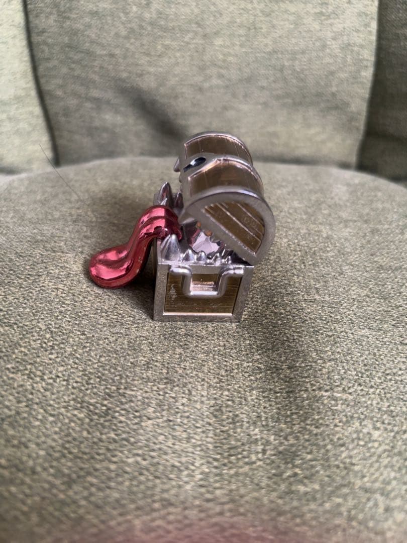 ドラゴンクエスト　メタリックモンスターズギャラリー　ひとくいばこ