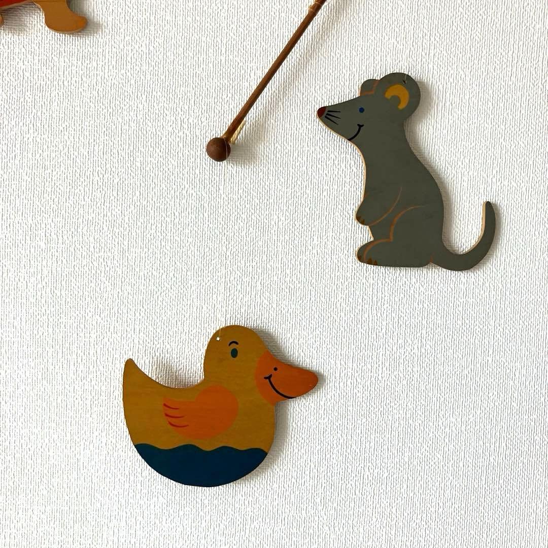 【匿名配送✨希少】ゆらゆら　木のモビール　木製　動物　モビール ドイツ　ヘラー