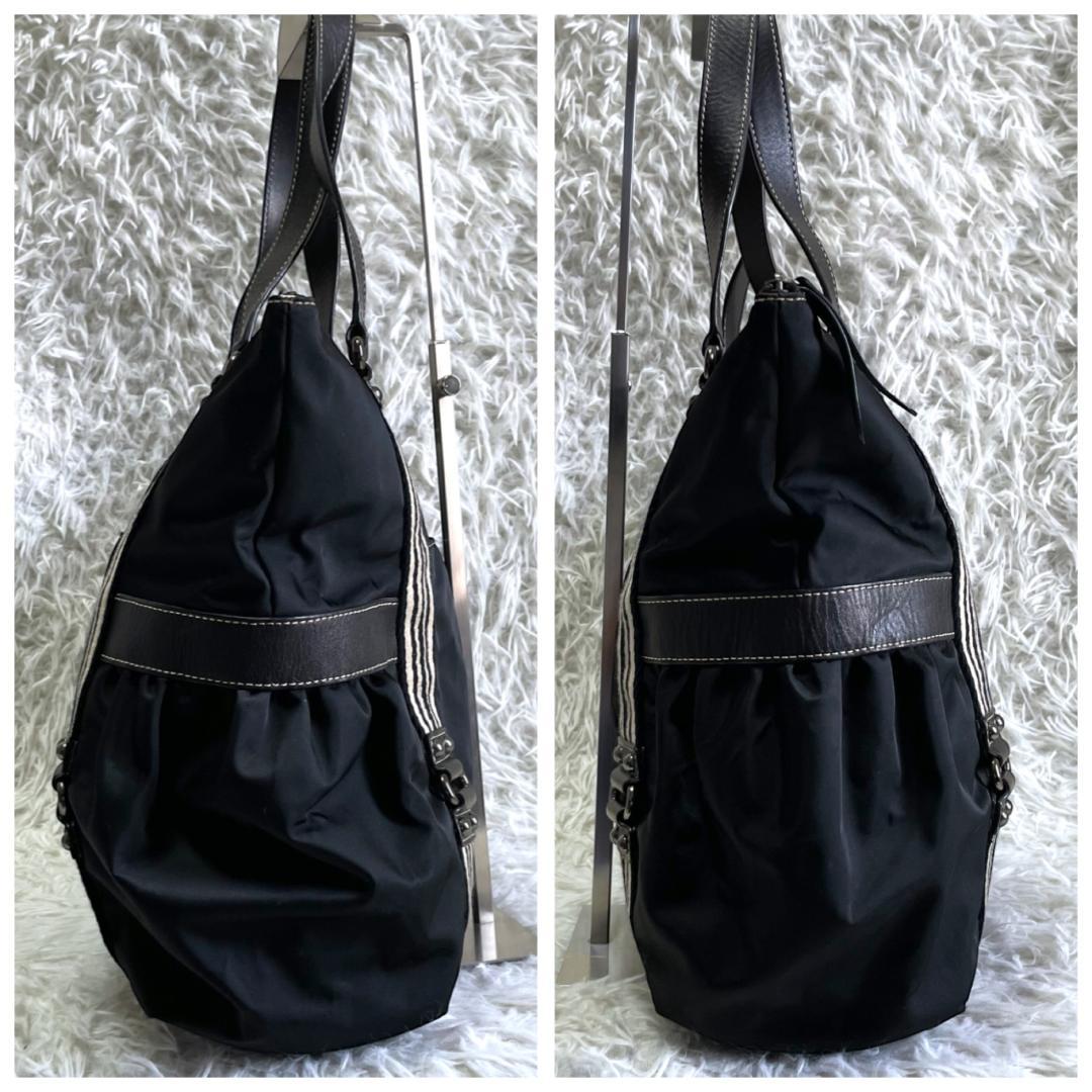 BURBERRY レザーハンドル ナイロントートバッグ ホースロゴ刺繍 ブラック