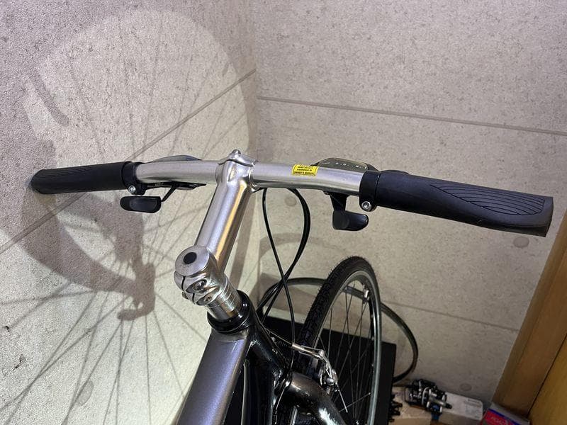 GIANT ESCAPE R3 クロスバイク sizeM　2020年