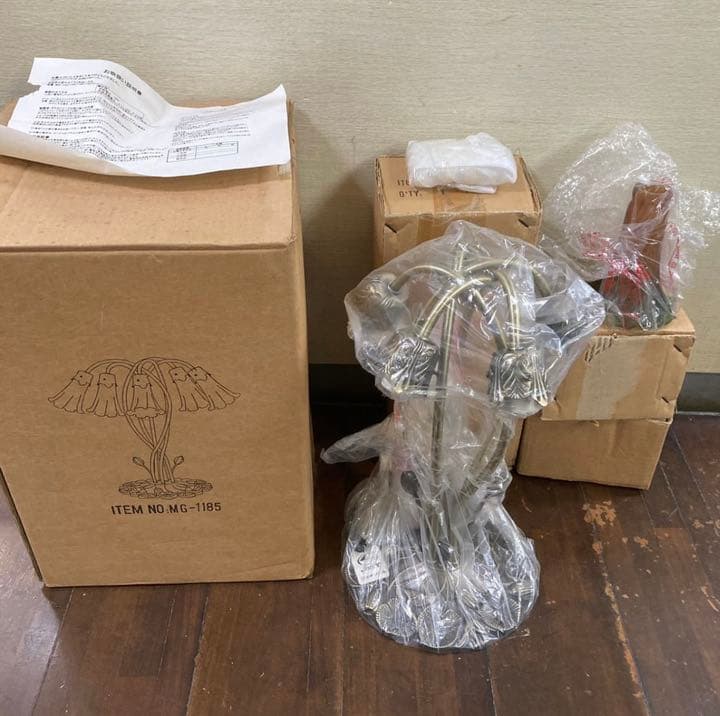 新品 未使用 美品 リリー リリィーランプ アンティークランプ