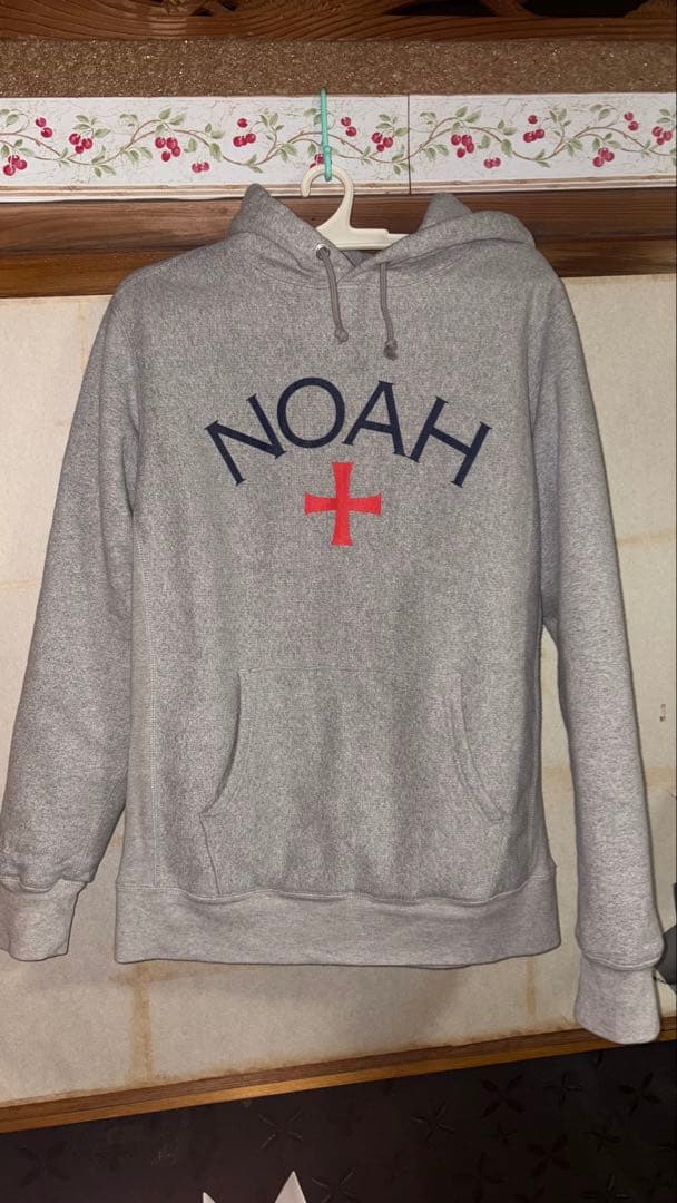 NOAH グレー パーカー