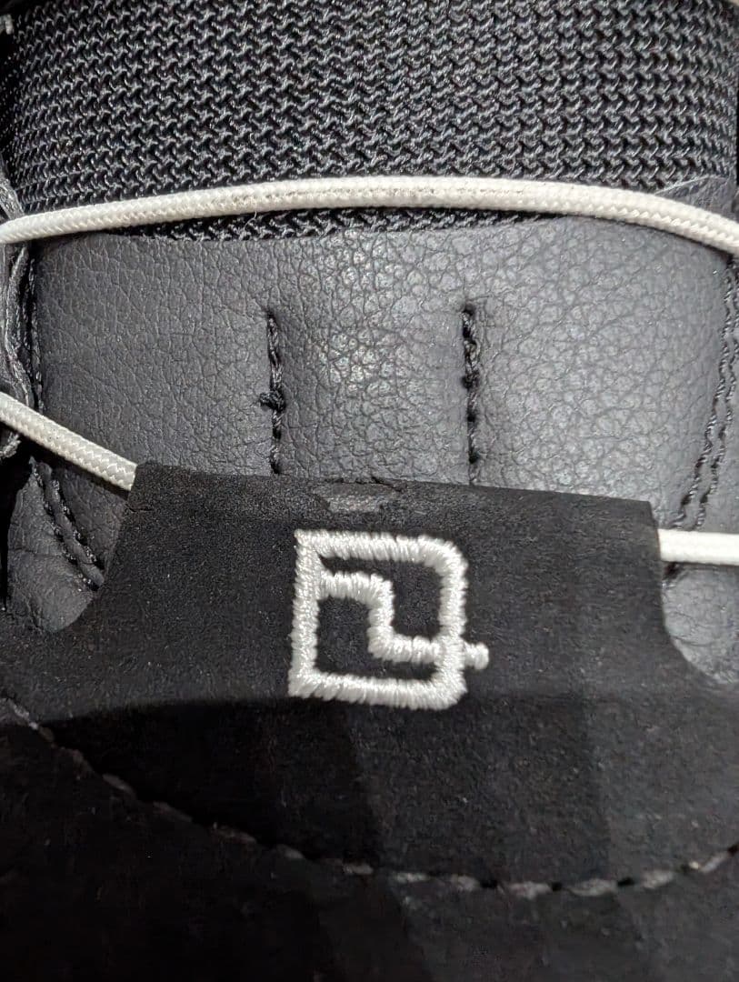 美品 《DEELUXE》スノーボードブーツ ブラック 27.5cm