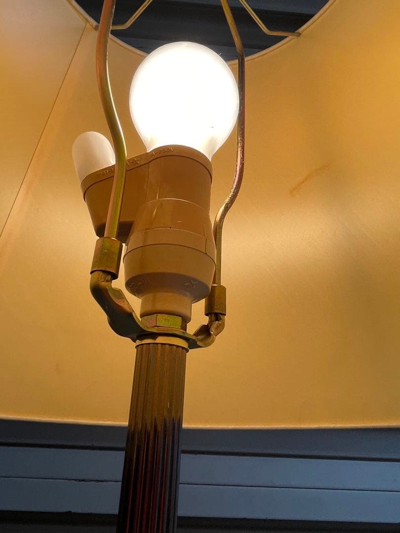 ビンテージ/レトロ/フロアライト/フロアランプ/スタンドライト/店舗什器/①