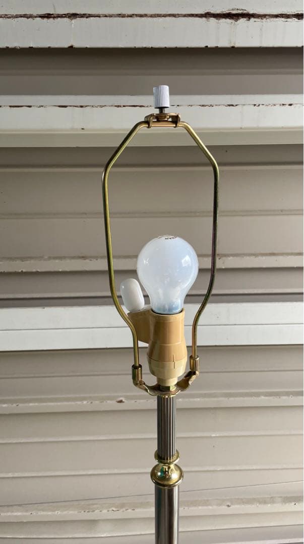 ビンテージ/レトロ/フロアライト/フロアランプ/スタンドライト/店舗什器/①