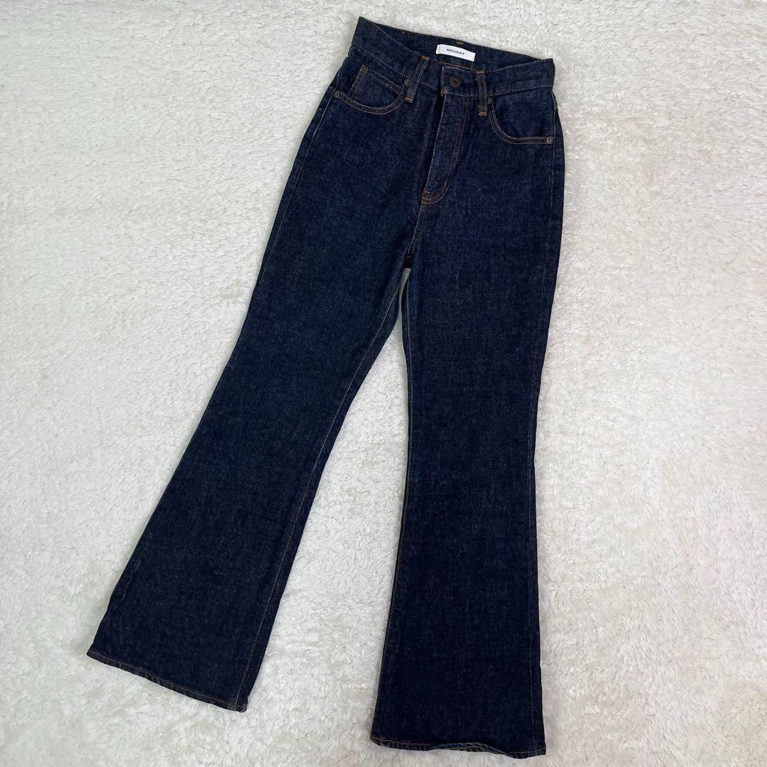 美品MOUSSY MVS FLAREマウジーフレアデニム24濃紺レディース