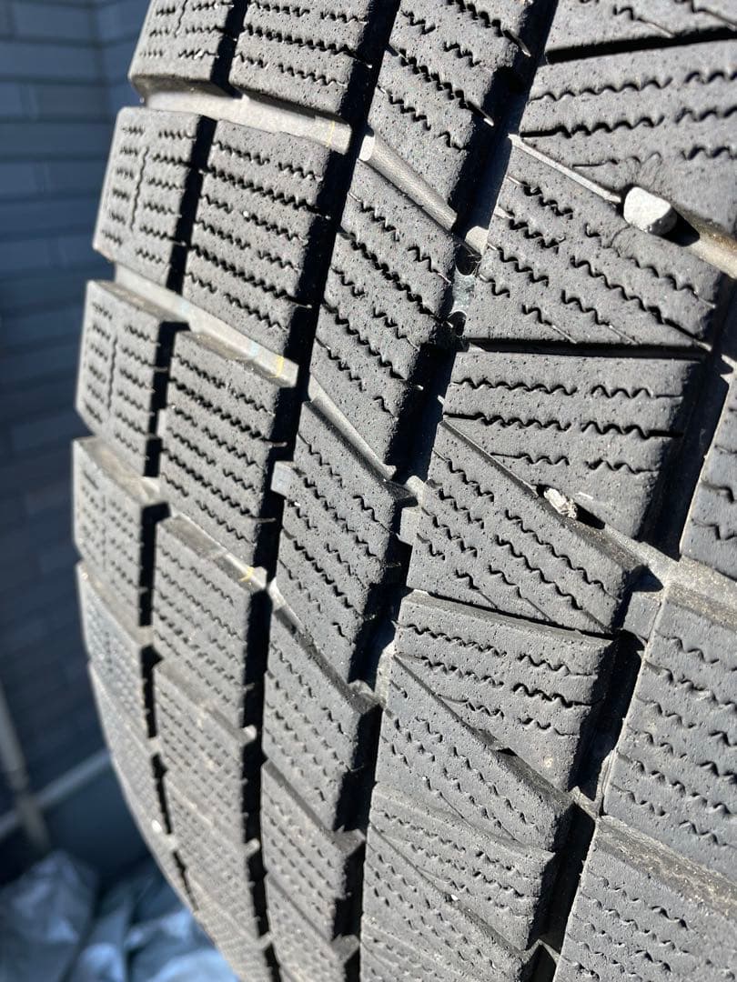 ボルボ ホイールとスダットレスタイヤ4本セット