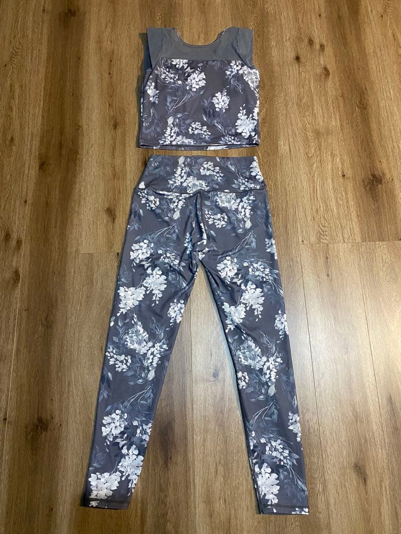 lava 花柄 Lサイズ ヨガウェアセット