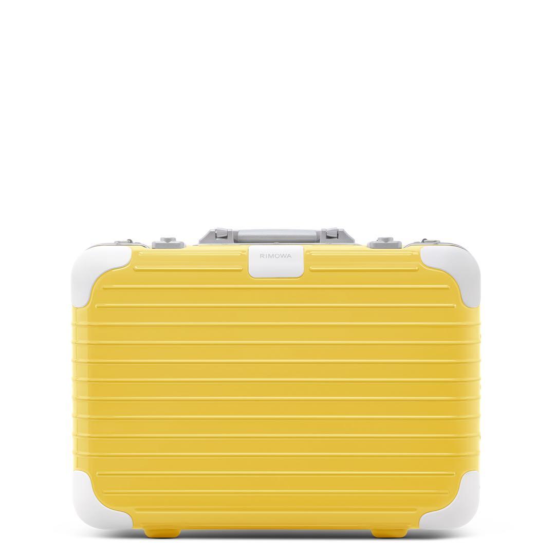 リモワ　holiday ハンドキャリーケース