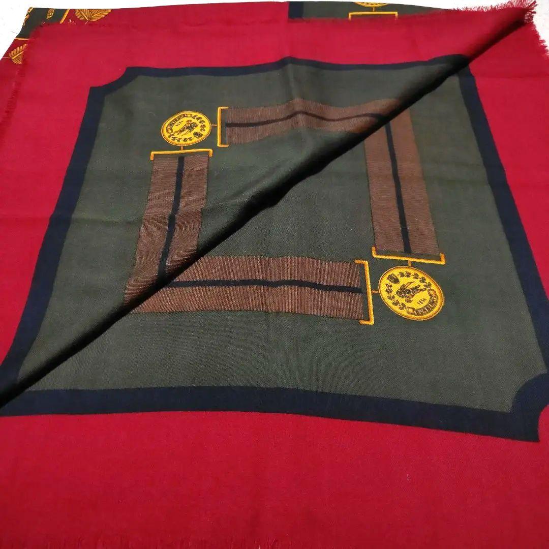 BURBERRYS 美品ウール大判ストール 赤色 ロゴ刺繍 フリンジ付き